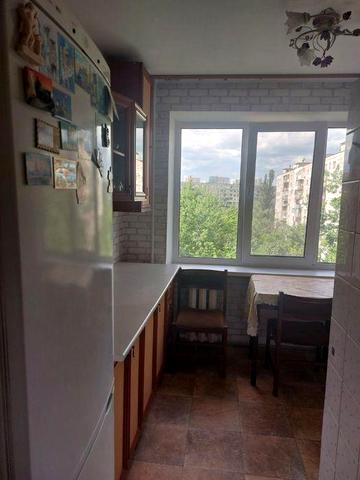 1-к квартира вул. Андрія Малишка 9, метро Дарниця, Чернігівська