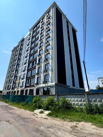 Затишна 1-кімнатна квартира 36,1 м² в ЖК Centr City, Гостомель. Середній поверх, чорнова обробка  $31 780 ($800/м²), без комісії покупцю. ЖК Centr City