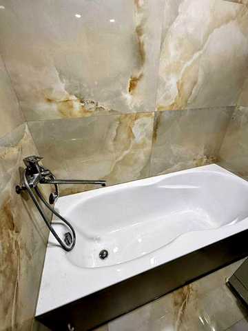 Продам 2 комнатную квартиру, Обухов , ул Лермонтова 22!