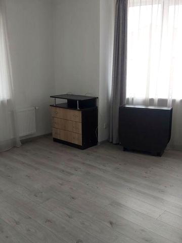 1 кім.квартира в с.Солонка,вул.Центральна..12000грн.