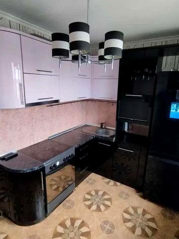 Продам 2-кімнатну видову квартиру 53 M2 на вул. Молочна, 1 ID: 87344 +