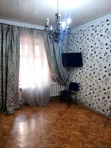 Уютная квартира в Центре, заходи и живи, мебель, техника, двуконтурный котел, место для парковки