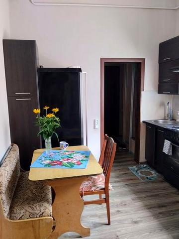 Продаж 2кім квартири в Центрі