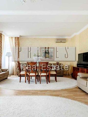 Продаж видової 4-кімнатної квартири 207 м² ЖК Хвиля, Печерськ, вул. Старонаводницька ЖК Хвиля