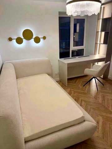 Продаєттся  дуже красива квартира, провулок Галицький