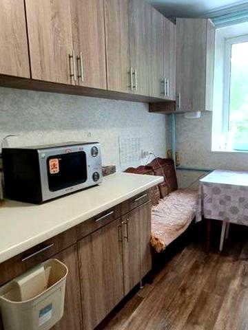 Продаж 2-х кімнат в комунальній квартирі