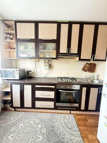 2-к квартира по вул. Марії Примаченко( Васнецова), 49 м², електроопалення, паркомісце