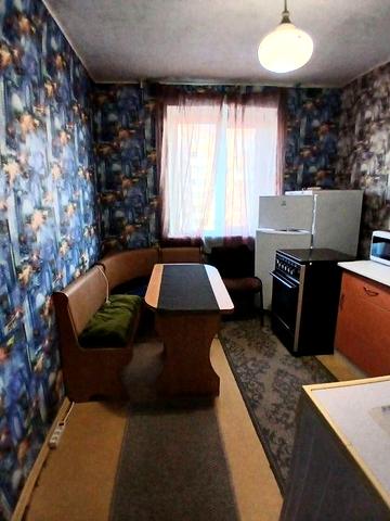 1 К. Вул.Жадова. ( Поруч АТБ ).