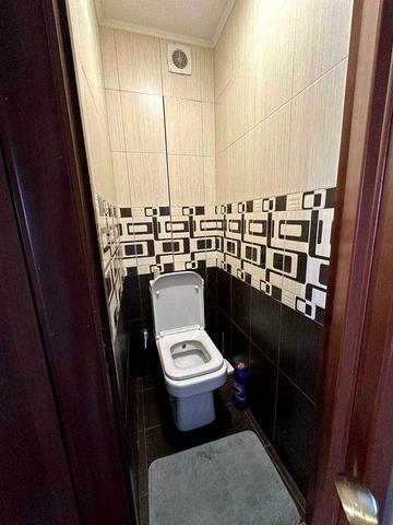 Простора 3х квартира на м. Чернігівська
