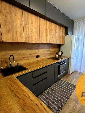 Продаж 3-кімнатної вартири / Алматинська, 41-А/ ДВРЗ/ Дарницька площа