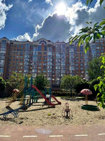 Оренда двокімнатної квартири просп.Володимира Івасюка 8