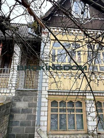 Продам дачу в Селищі Гатне ( Садове Товариство УЮТ )