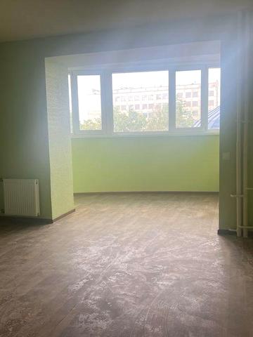 Без комісіі. Продам трикімнатну. Держ. програми. Леваневського