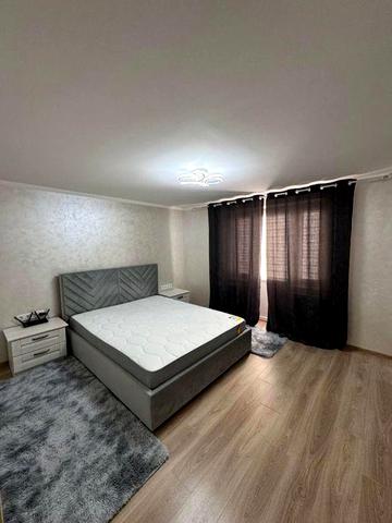 Оренда 2-кім.квар. ЦЕНТР МІСТА 80м² | Приватний будинок. Вул. Л.Кобилиці