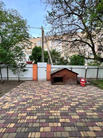 Частина будинку, квартира