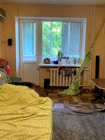 Однокімнатна на Черняховського.
