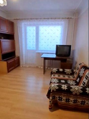 Довгострокову оренда  2 кімнатної   в Соломенському районі
