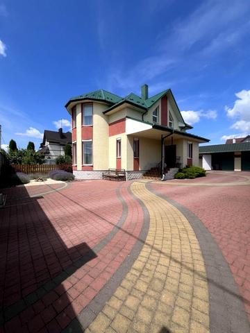 None 153000 USD