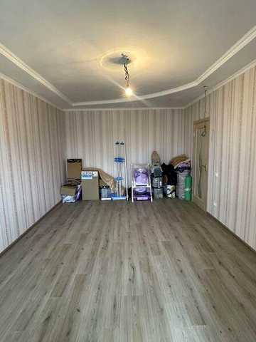 Продаж 2к Квартира Центральна (Червоний хутір) вулиця