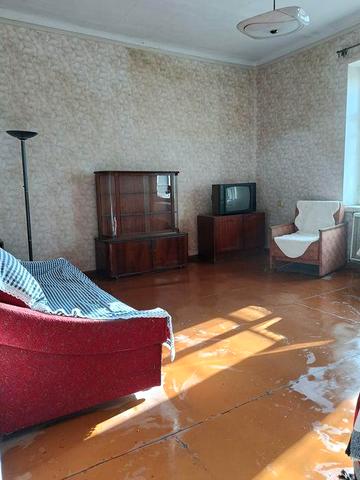 Продаж 3 кім. Квартира 3 поверх 20500$,