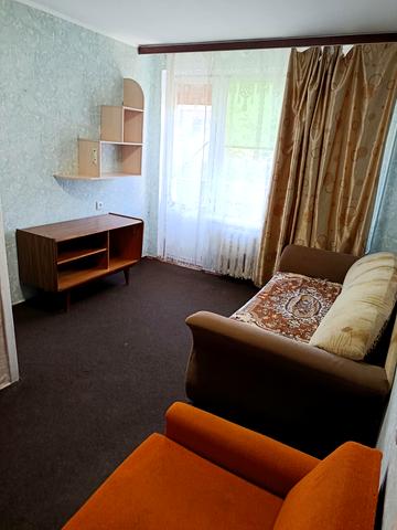 Білоруська вул., 28