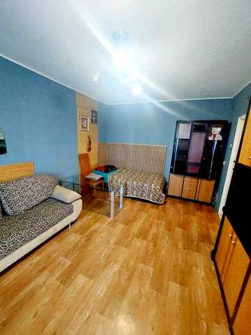 Здається 2-кімнатна квартира (роздільна), вул. Ревуцького, 11А