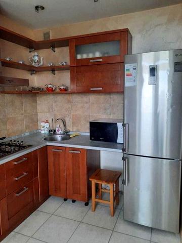 Продам 2к квартиру проспект Яворницкого/Озерка/Карла Маркса