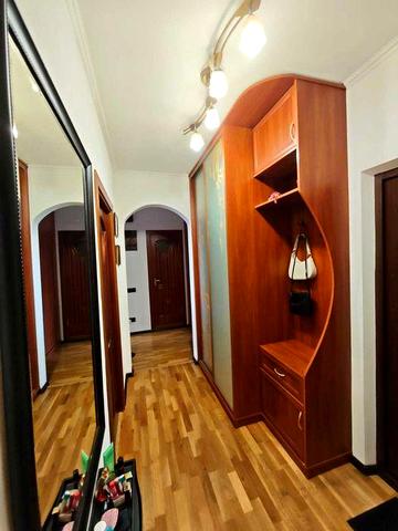 Здам 1 кім квартиру метро Осокорки, вул. Срібнокільська 14