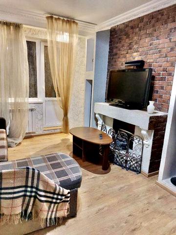 Оренда  гарної 2к кв, пр. Європейського Союза, Виноградарь