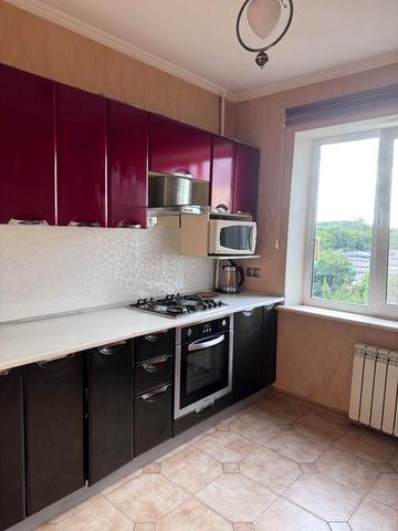 Оренда 1 квартири В.Момота