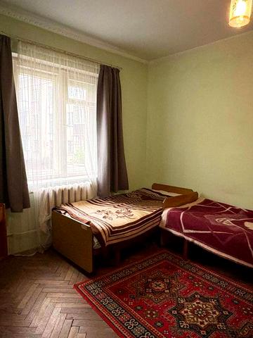 Двох кімнатна квартира по вулиці Паркова