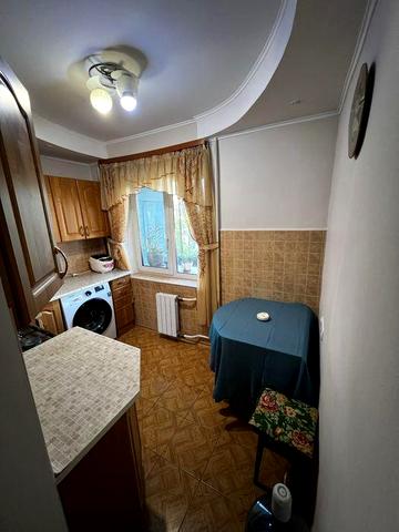 Затишна 2к квартира від власника + 2 БАЛКОНИ | Мілютенка 30/12