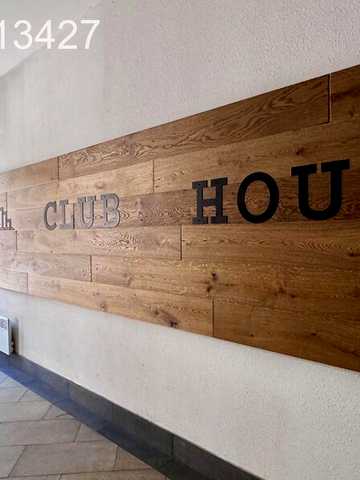 Продаж 3к Квартира Воскресенська вулиця ЖК Club House