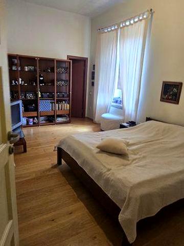 Продаж 2х кім.квартири вул.Театральна