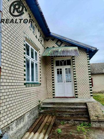 Продається будинок. Біла