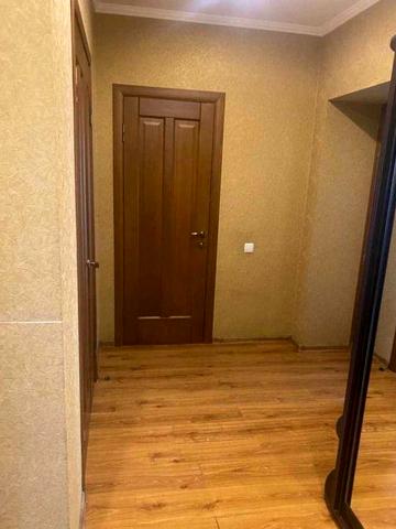 сдам 2к квартиру на П.Орлика, район Поля