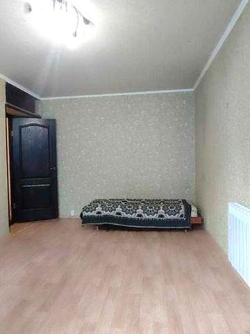 Продам 1-кімнатну квартиру в Дергачах на вул. Садовій з індивідуальним газовим опаленням