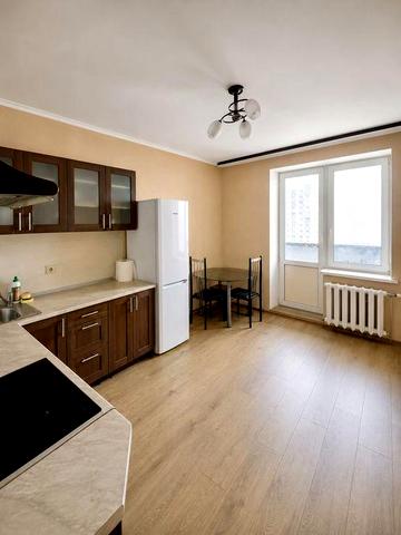 Продам 1-ну квартиру Позняки, вул.Михайла Драгоманова 1а