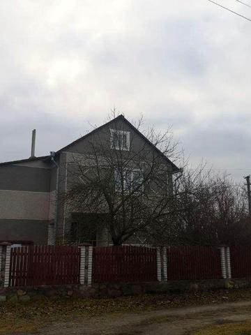 Продамо двоповерховий будинок, м. Олевськ