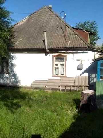 1/2 частина будинку в м. Богуслав (можливо під виплату).