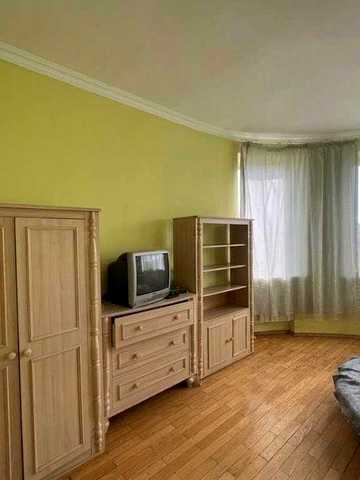 Продаж дачі 430м². 5 кімнат. 24 сотки. Камін. Басейн. Сауна. Більярд. ID:674
