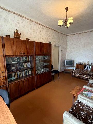 Продам 2 комнатную квартиру ул. Полковника Горленка район пр. И. Мазепы