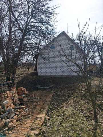 Ціну знижено.Продам малий будиночок,але з  гарним учас під будівництво