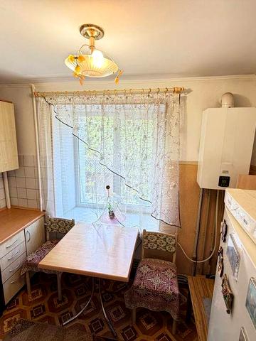 Оренда 2к квартири,  р-н Шкільний