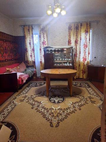 Будинок в с. Крути