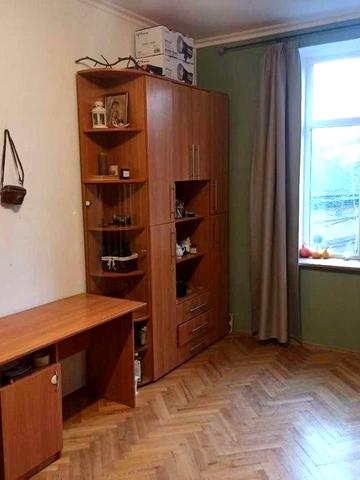 Продаж 2-к.квартири ,в.Кобилянської, 8. Центр