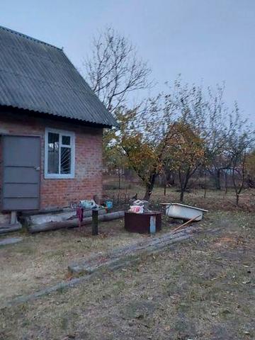Продам приватизований дачний будинок з участоком 6соток!Рядом ліс, річка, біля м.Самар(Новомосковськ)