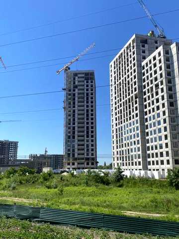 Продам  квартиру. ТОП 2х кімнатну квартиру.  Варшавський  3. Будинок 10:9 ЖК Варшавський