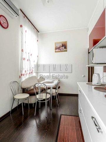 Продаж 2к квартири, Царський будинок, вул. Антоновича, 48-Б, Центр