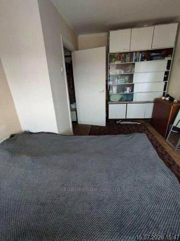 Продаж 1-кімнатної квартири на вул. Ряшівській (малосімейка)